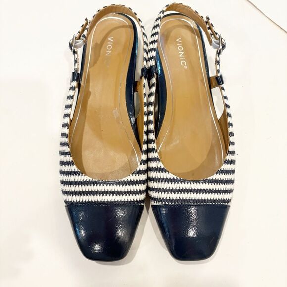 Vionic Petaluma Sling Back Spectator Navy Size 11 $135.00 - Picture 2 of 8